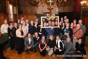 Ruim honderd Wijnegemse vijftigjarigen vieren het leven ‘All night long’