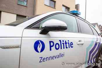 Twee gestolen auto’s gevonden bij garage in Sint-Pieters-Leeuw