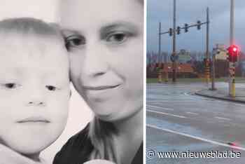 Jonge mama Shauni (30) stierf nadat vrachtwagenchauffeur (51) door rood licht reed: “Haar zoontje stelt zich 1.001 vragen”