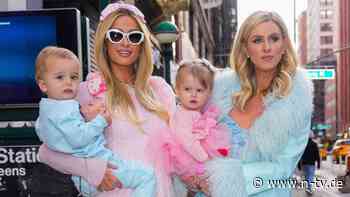 Gestern It-Girls, heute Mamas: Die Hilton-Schwestern posieren mit ihren Kindern