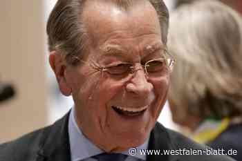 Franz Müntefering wirbt in Hövelhof für Demokratie