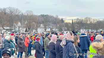 Demonstration in Mainburg: „Wir geben das Krankenhaus nicht auf“
