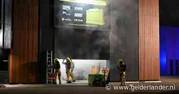 Chemische brand bij bedrijf in Nijmegen: advies om ramen en deuren dicht te houden