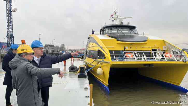 Zeeuwse gedeputeerde krijgt inkijkje in Zuid-Hollandse veerbootgeheimen
