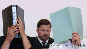 Hoffenheim-Fan muss nach Böllerwurf in Augsburger Stadion ins Gefängnis