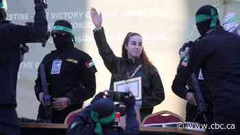 Israel delays prisoner release after chaotic handover of 8 hostages