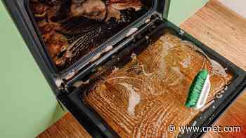 This Is How Often You Should Be Cleaning Your Oven