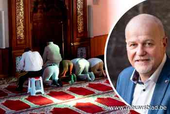 “Geen enkele moskee voldoet aan alle criteria”: Oost-Vlaanderen blijft zich verzetten tegen erkenning nieuwe gebedshuizen