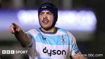 Second row Roux signs new one-year Bath deal