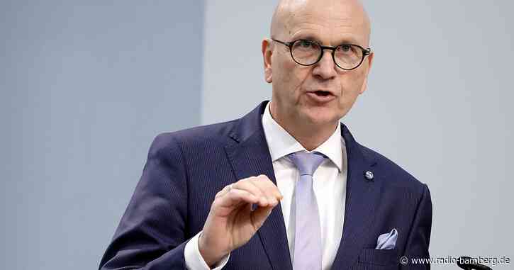 Kommunen: Abläufe im Asylverfahren prüfen