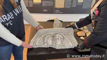 Tornano nel parco archeologico dell'Appia Antica dei reperti archeologici rubati (video)