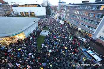 "Schämt euch!": Mehr als 2000 Menschen demonstrieren vor CDU-Büro