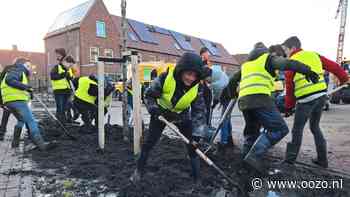Ondanks natte grond toch boomfeestdag gevierd