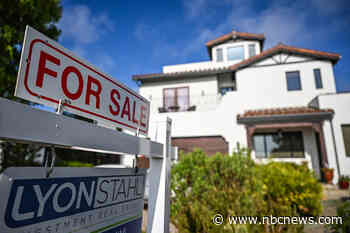 Pending home sales drop sharply in December as mortgage rates surge back over 7%