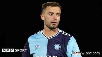Bristol Rovers bring in Wycombe midfielder Butcher