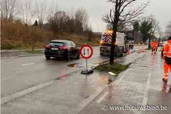 Beurtelings passeren in Mandekensstraat door zinkgat