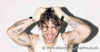 UK singer-songwriter announces tour starting in Bournemouth