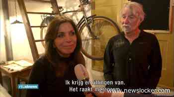 Emotionele reacties bij Amerikanen die replica Anne Frank's achterhuis bezoeken