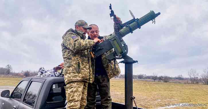 ‘Naai hem, Sergej!’ Met kunst-en-vliegwerk schieten de Oekraïners vijandelijke drones uit de lucht