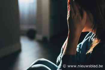 Vijftiger zeven jaar naar de cel voor maandenlange verkrachting van stiefdochter