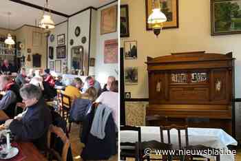 Pannenkoeken bij heemkring met zicht op gerestaureerd orgelpiano