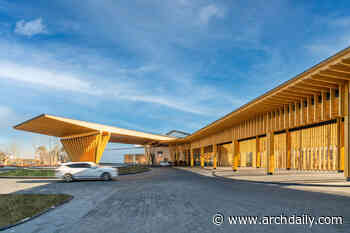 Seolhaeone ClubHouse / JOHO Architecture