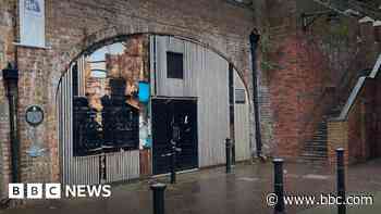 Music venue smashes revamp fundraising target