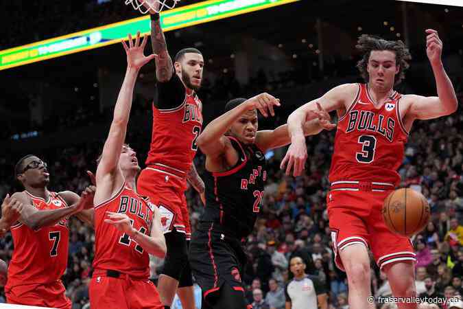 White scores 25 points to lead Chicago Bulls to 122-106 win over Toronto Raptors