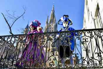 IN BEELD. ‘Costumés Vénitiens’ trekken door Brugs stadscentrum