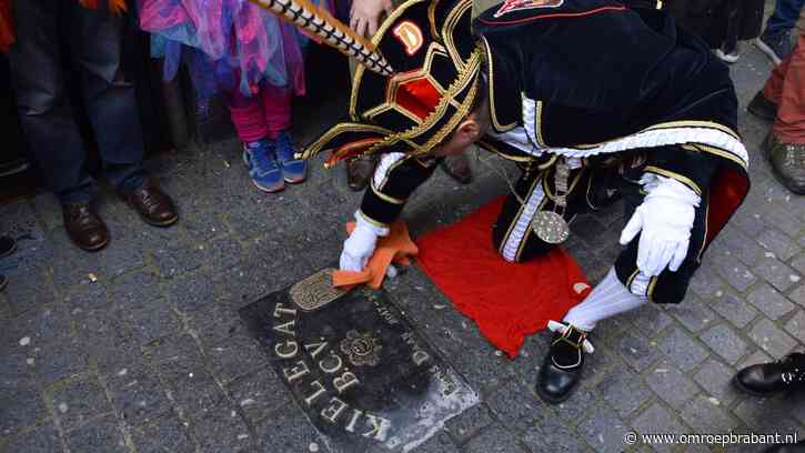 Deze stad 'begraaft' prinsen weer op hun vertrouwde plek na diefstal