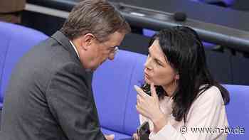 Party mit Merz und Baerbock: In Laschets Wohnung feiern Schwarz und Grün zusammen