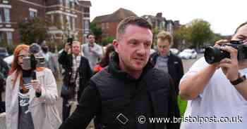 Tommy Robinson march and protest sees thousands of people gather