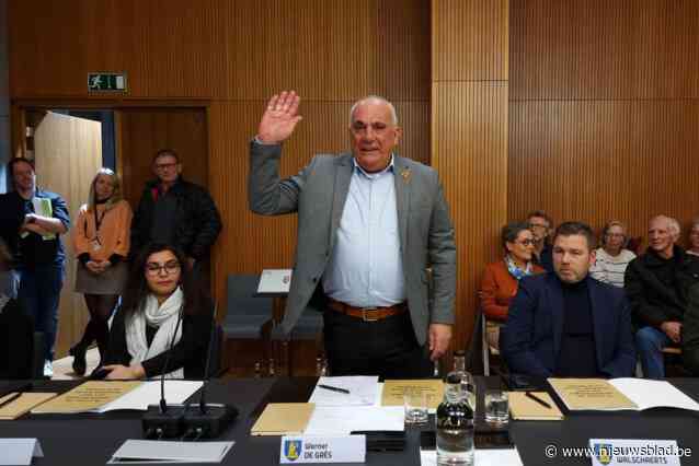 Wilrijks Vlaams Belanger herkozen voor districtsraad 2 jaar nadat hij Lamkel Zé ‘mensaap’ noemde: “Ik heb met donkere gedachten rondgelopen”