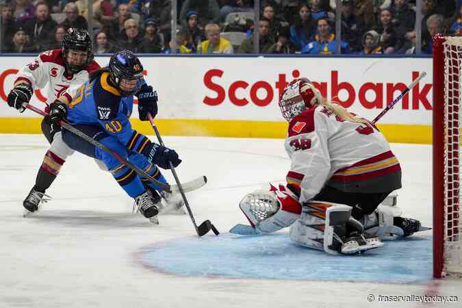 Blayre Turnbull’s three-point outing leads Sceptres past Charge in PWHL