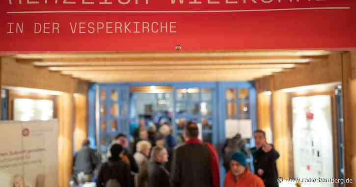 «Vesperkirchen» in Bayern öffnen ihre Türen