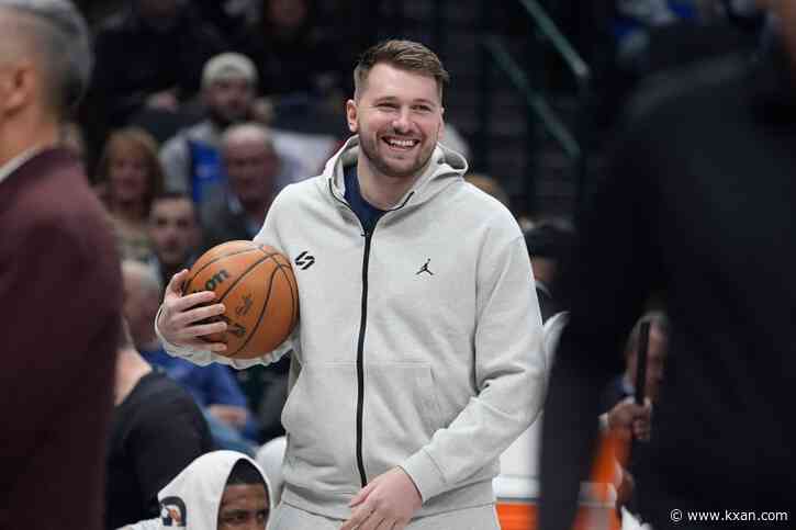 Luka Doncic to the Lakers, Anthony Davis to the Mavs in blockbuster trade, AP source says