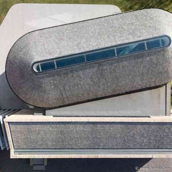 Klas Hyllén Architecture tops Malvern Pool House with skylight for stargazing