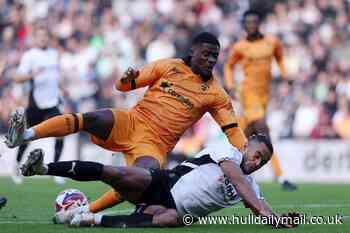 Hull City summer signing becomes latest to leave in transfer window reshuffle