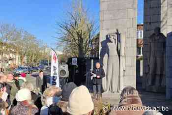 IN BEELD. Herdenking bij monument van Lieven Gevaert voor zijn 90ste sterfdag