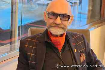 Joan Sofron plant Ausstellung