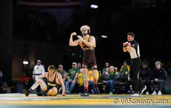 Wyoming Showcases Consistency in 27-12 Win at North Dakota State