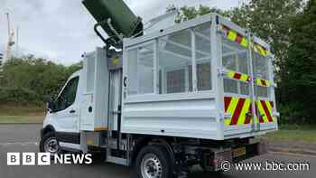 Small bin lorry trial targets hard-to-reach areas