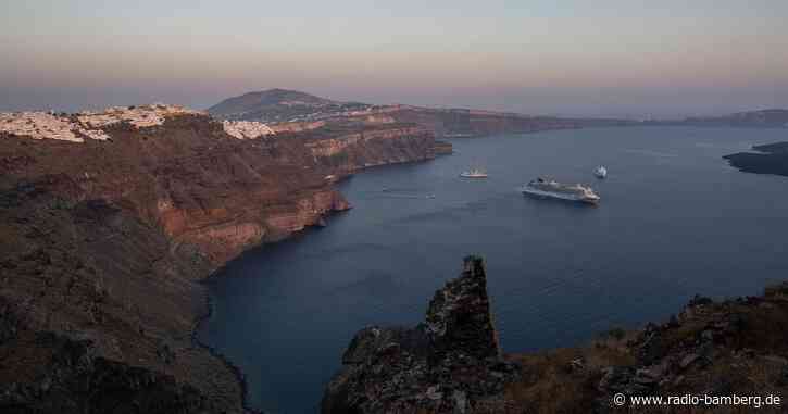 Kommt das große Beben? Menschen flüchten von Santorini