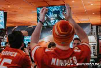 Bar opent ’s nachts de deuren voor Amerikaanse Super Bowl: “Sommige groepen keren elk jaar terug”