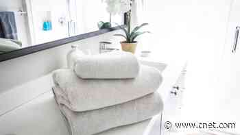 Clean or Contaminated? Proper Bath Towel Hygiene
