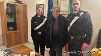 "Lei ha rapinato una gioielleria". Minorenne si finge carabiniere e truffa anziani: rubati oro e contanti