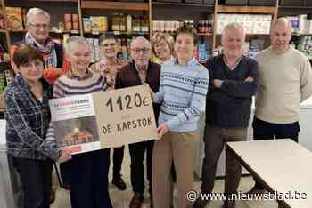 1.120 euro voor De Kapstok dankzij theatervoorstelling over armoede