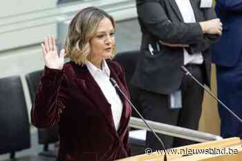 Lien Van Dooren keert na twee maanden terug uit Vlaams Parlement