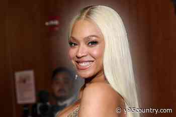 Beyoncé’s Wardrobe Malfunction Threatened Best Country Album Win at the Grammys