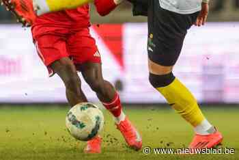 Man gaat naar de voetbal, maar belandt nadien met zijn wagen in de gracht: “Je had het nieuws kunnen halen”